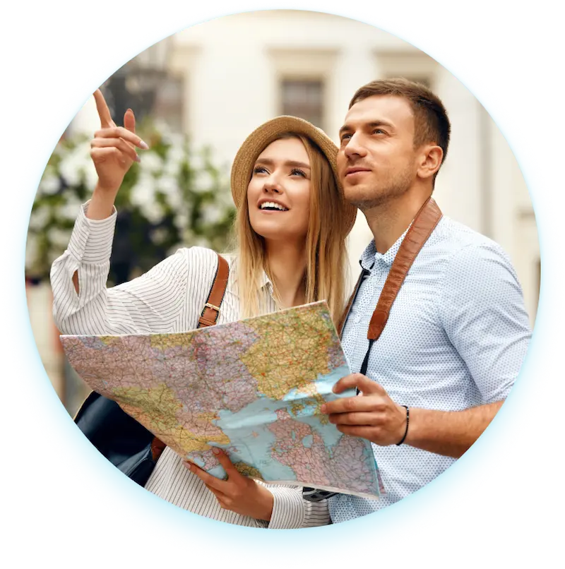 Travelers with a map on a Rome Colosseum tour